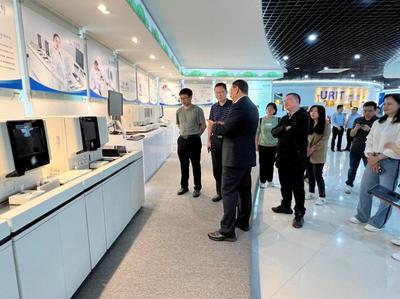 公共卫生学院赴桂林优利特医疗电子开展校企合作调研，共探桂林医疗器械产业发展新路径